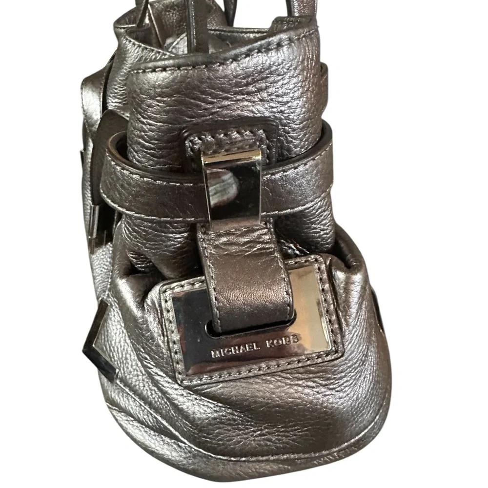 Michael Kors Beverly Large Leather Metallic Pewter Satchel - Picture 5 of 15